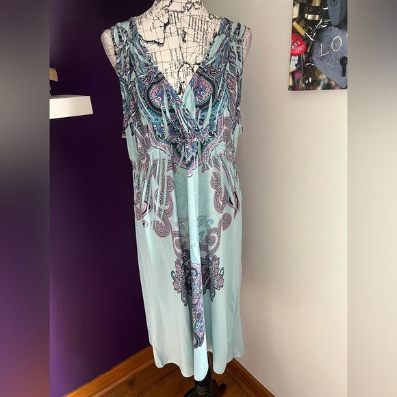 7 for $30 Plus Size Kiara Sleeveless Dress - Picture 1 of 10